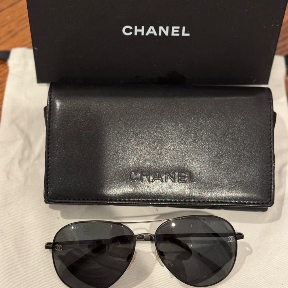 CHANEL Black Aviator Sunglasses with Case